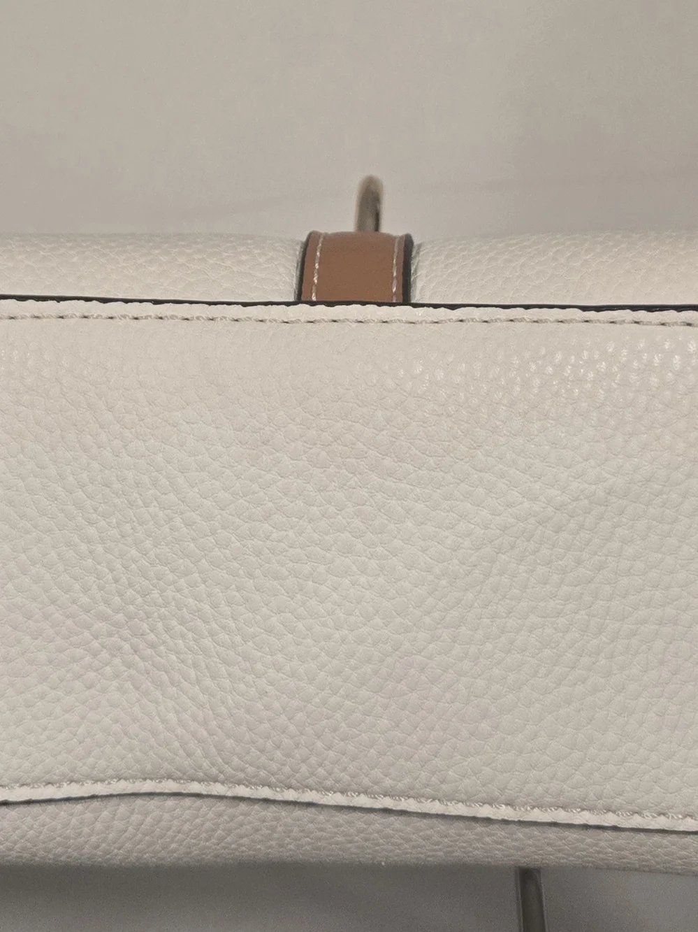 Simply Noelle White and Tan Top-Handle Satchel